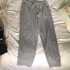 Plaid Skyline Pant size 10T athleta grey